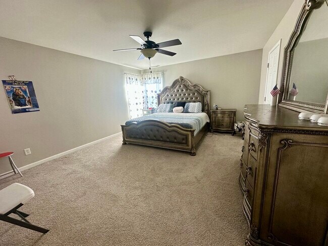 Building Photo - 2664 Solidago Dr