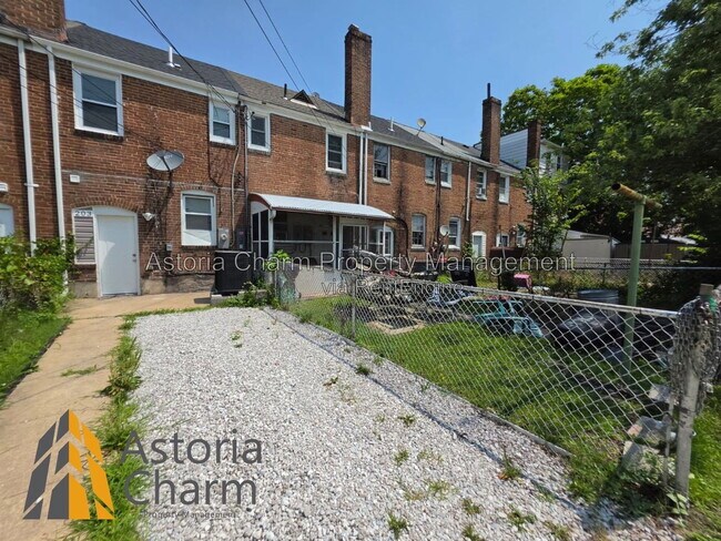 Building Photo - 203 Chestnut St
