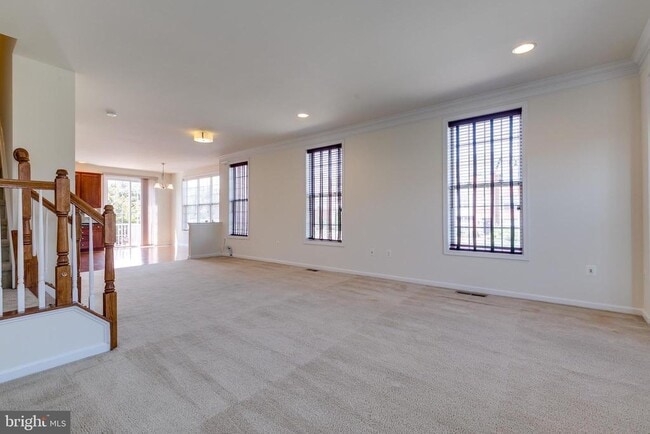 Building Photo - 23141 Flora Mure Dr