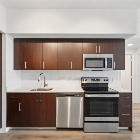 Building Photo - 3130 Heritage Trl