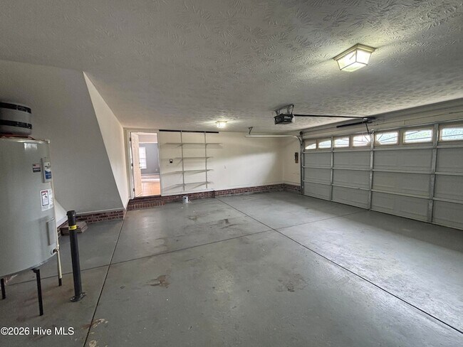 Building Photo - 376 Eastfield Dr