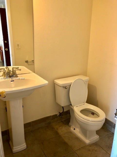 Building Photo - 2025 NE 164th St