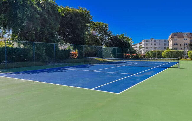 Building Photo - 11 Atrium Cir