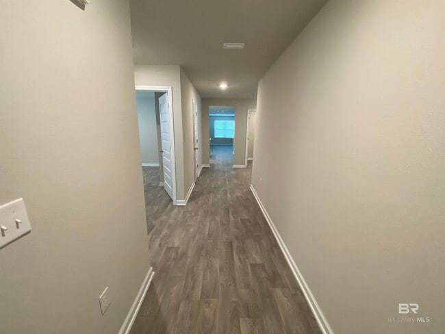 Building Photo - 24641 Alamitos Trace Dr