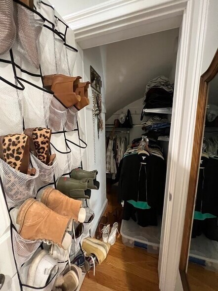 Building Photo - 20 Kenton Rd