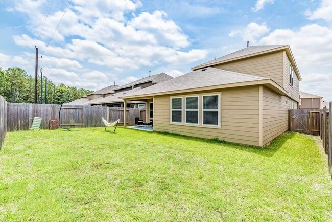 Building Photo - 7223 Foxwood Mist Trl