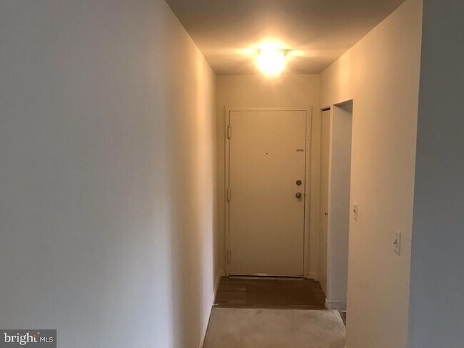 Building Photo - 6091 Majors Ln