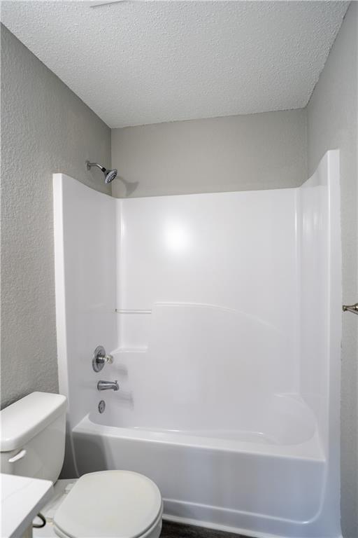 Building Photo - 3243 Newtons Crest Cir