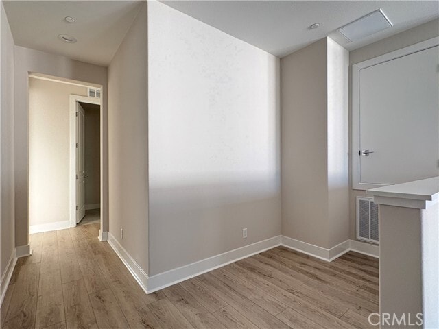 Building Photo - 160 Longden