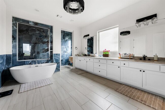 Building Photo - 2612 War Wagon Way