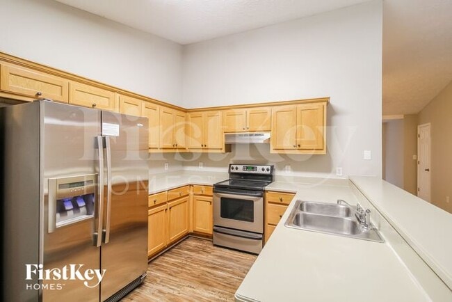 Building Photo - 3558 Wesley Dr