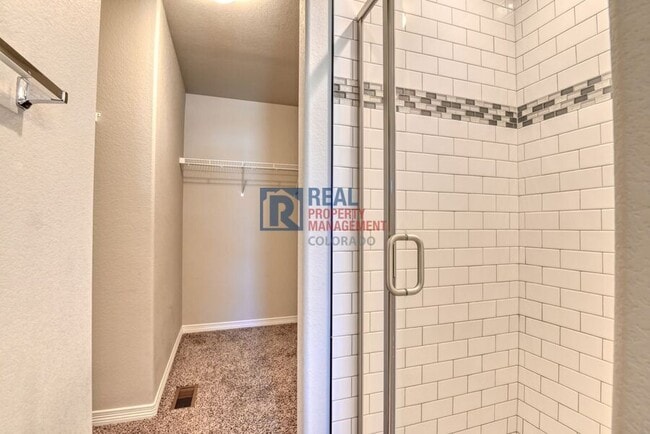 Building Photo - 6712 Skuna Dr