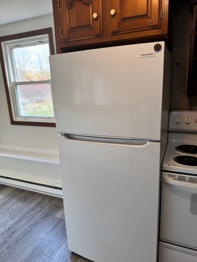 Building Photo - 820 Mansfield City Rd