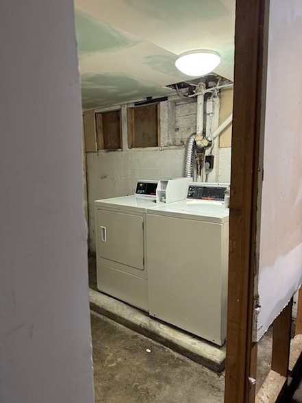 Building Photo - 3312 Wetmore Ave