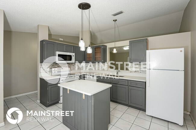 Building Photo - 362 Emerson Dr NW