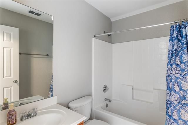 Building Photo - 141 Shumard Dr