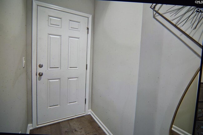 Building Photo - 429 Kingsley View Rd