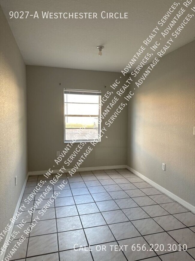 Building Photo - 9027-A Westchester Circle-