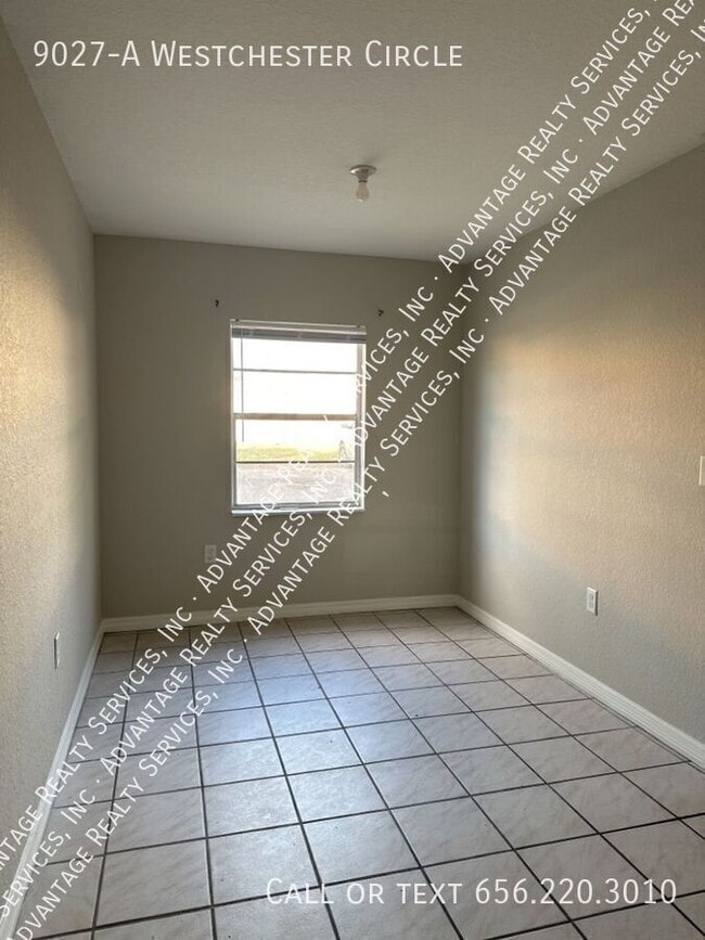 Building Photo - 9027 Westchester Cir