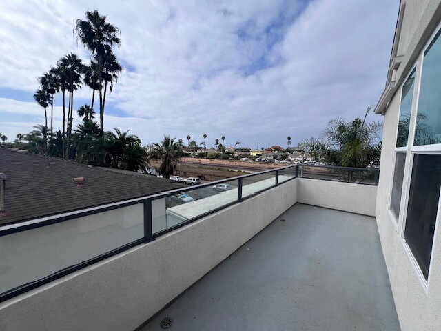 Building Photo - Ultimate Beach House! 3 Bed/3 Bath with Ocean Views from Every Floor, Panoramic Rooftop Deck, Dua...