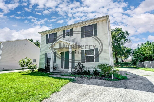 Building Photo - 3571 Turret Green Dr