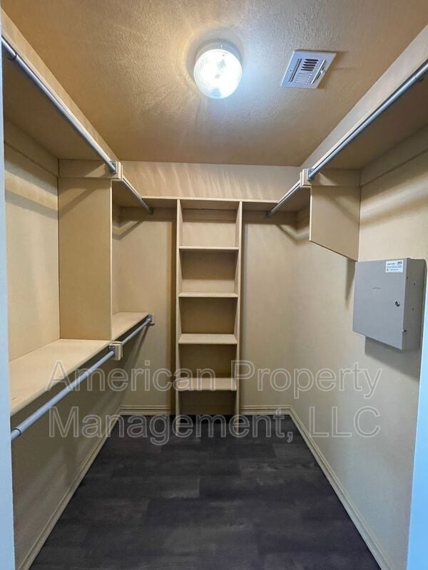 Building Photo - 13046 E 133rd Pl N