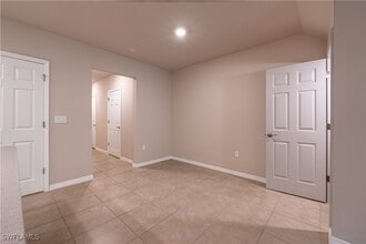 Building Photo - 15421 Wildflower Cir