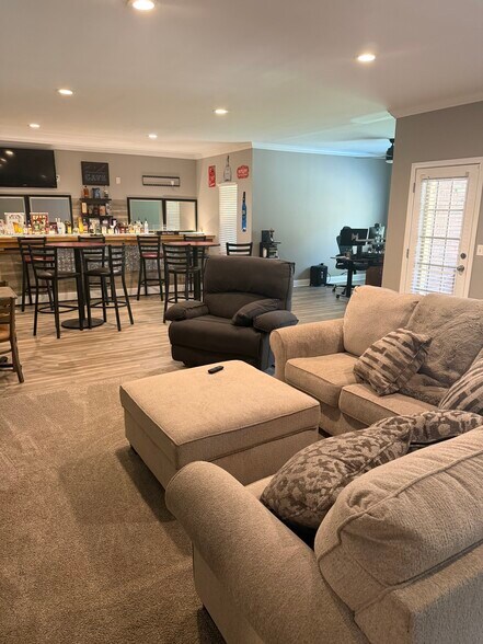 Basement family room - 8 Wading Bird Loop