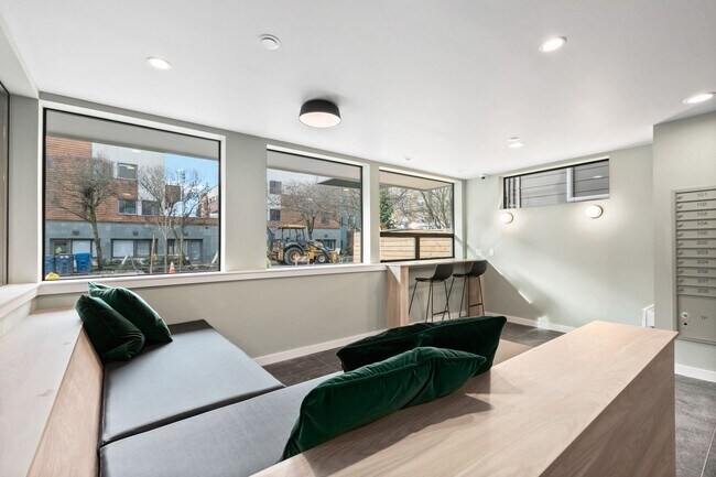 Interior Photo - Canopy