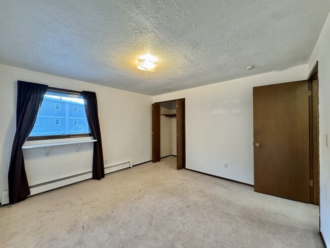 Building Photo - 3264 Mendenhall Loop Rd