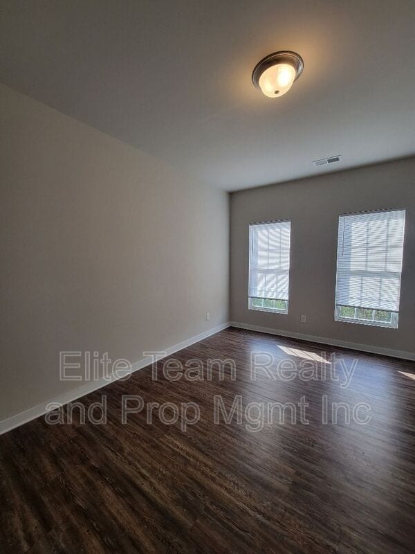 Building Photo - 9118 Oban Passage Dr