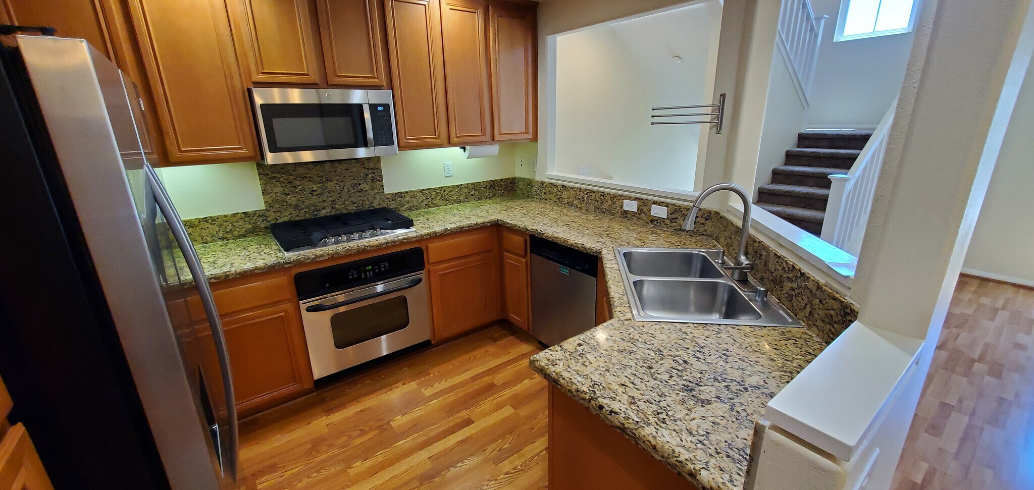 Kitchen - 10488 Hollingsworth Way