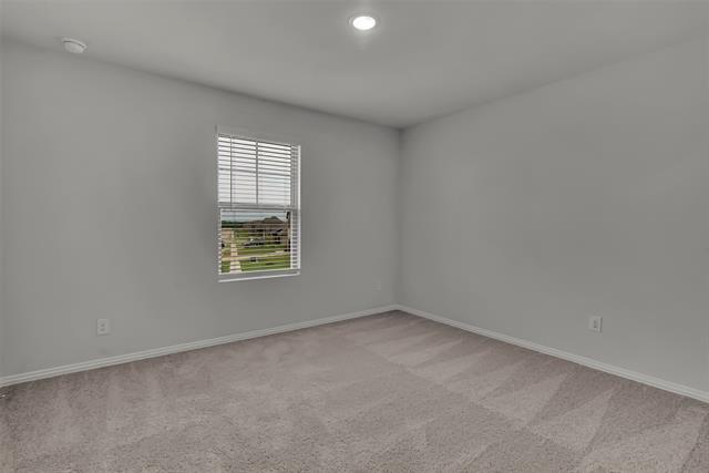Building Photo - 2025 Rolling Rdg Dr