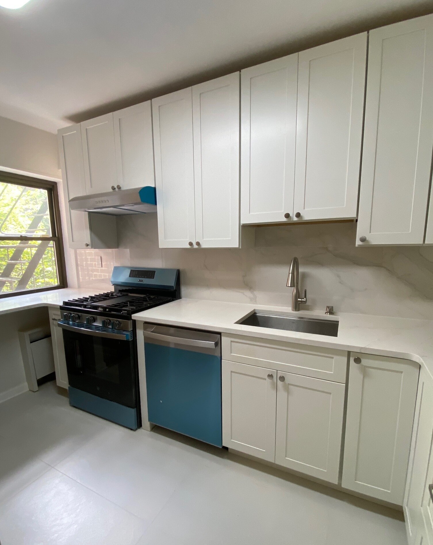 Building Photo - 501 Linwood Dr