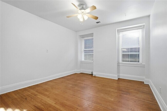 Building Photo - 407 Biddle Ave