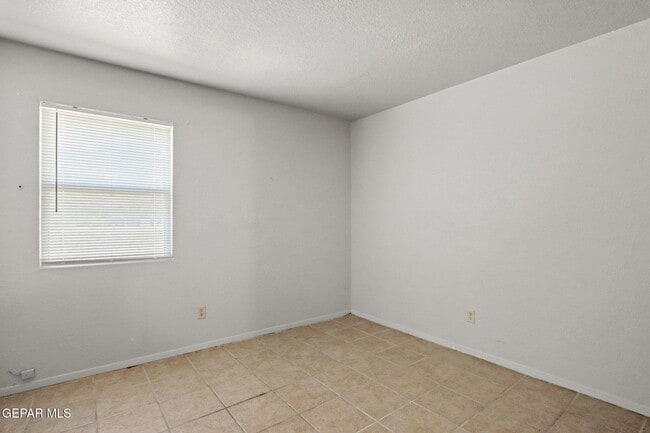 Building Photo - 3801 Olympic Ave