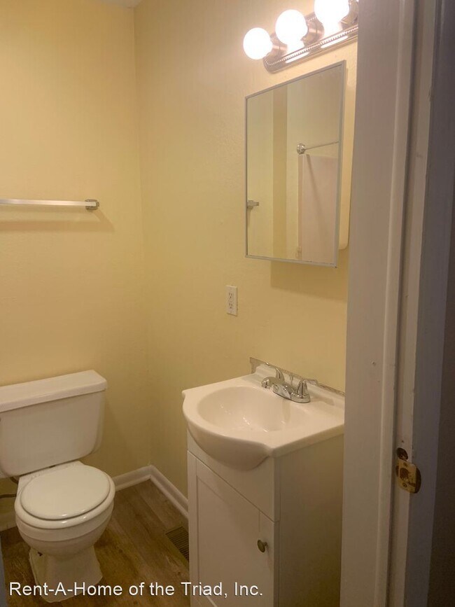 Building Photo - 3 br, 2 bath House - 820 Reid Street