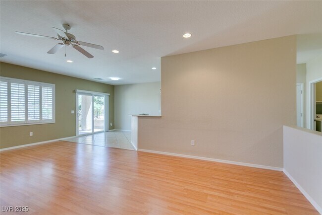 Building Photo - 2508 Penumbra Dr