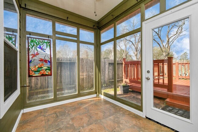 Building Photo - 2626 Orchard Creek Ln