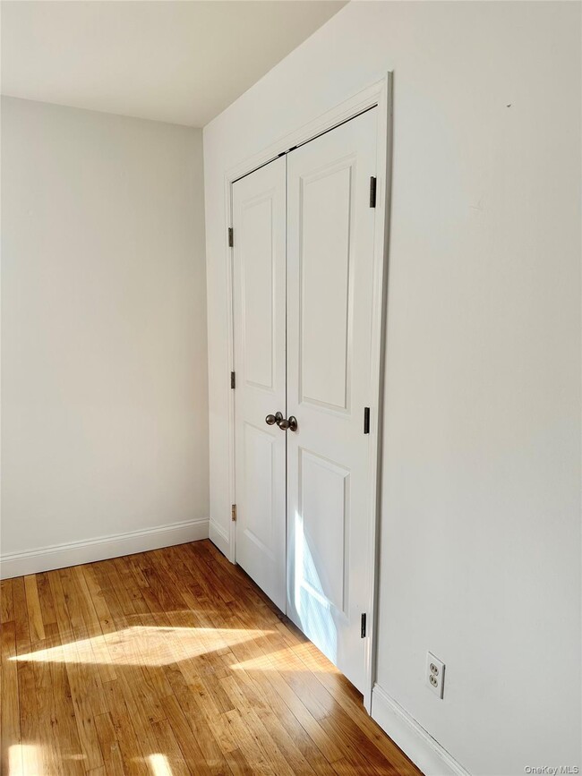 Building Photo - 110 Evergreen Ave