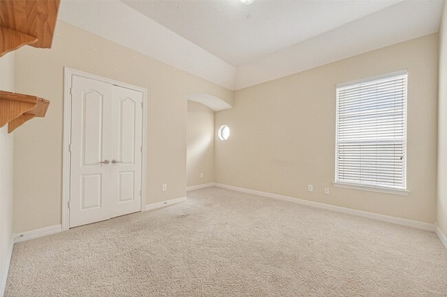 Building Photo - 5803 Grandwood Ln