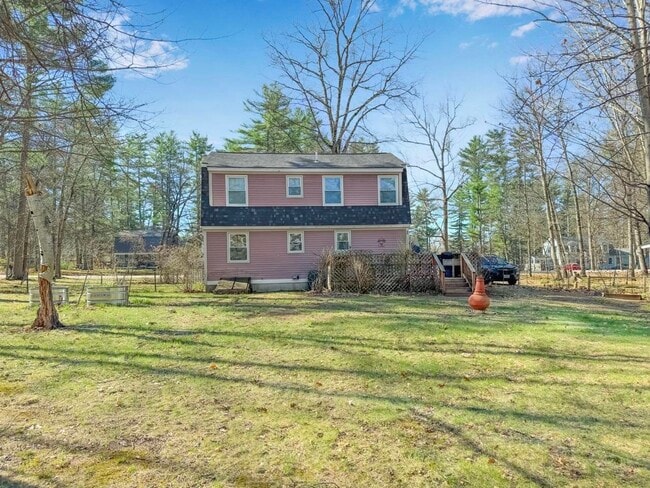 Building Photo - 60 Evergreen Ave