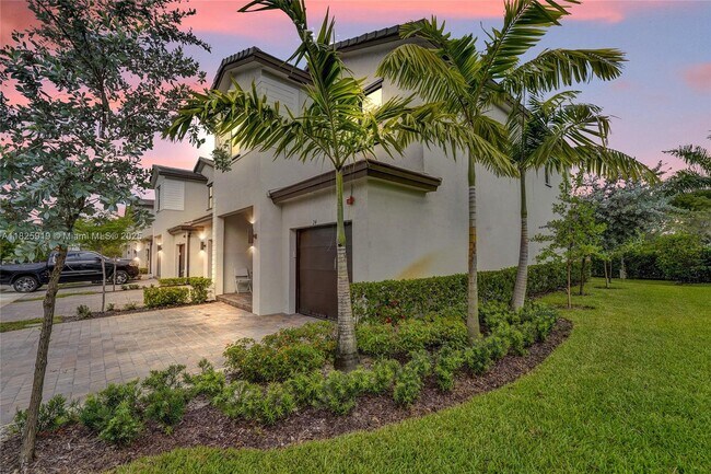 Building Photo - 242 SW 159th Ln