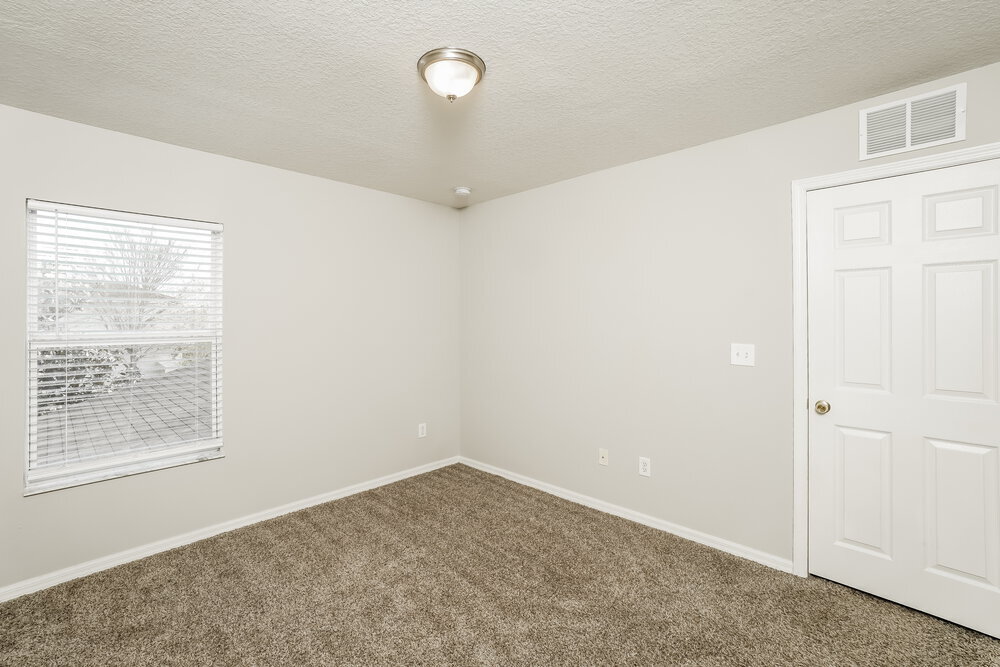 Building Photo - 9535 Maxson Dr