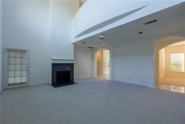 Building Photo - 712 Sunkist Ln