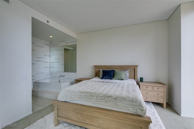 Building Photo - 3722 Las Vegas Blvd S