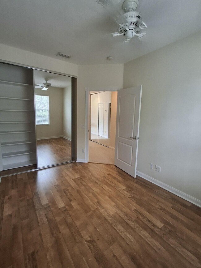 Building Photo - 156 Santa Barbara Way