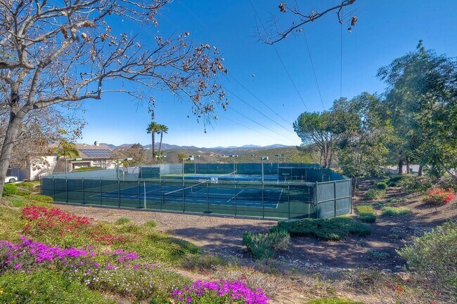 Building Photo - SCRIPPS RANCH / SAN DIEGO - Nice 4 Bedroom...