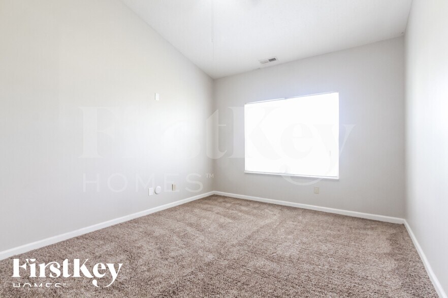 Building Photo - 8310 Chesterhill Ln