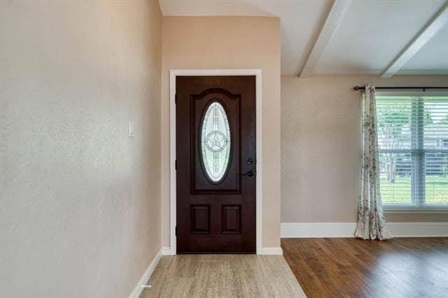 Building Photo - 1817 Hemlock Dr
